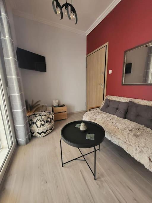 Apartament Under The Hill Ateny Zewnętrze zdjęcie